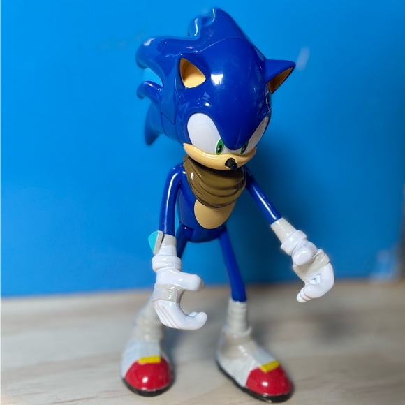 TOMY Sonic Boom - Picture 1 of 4